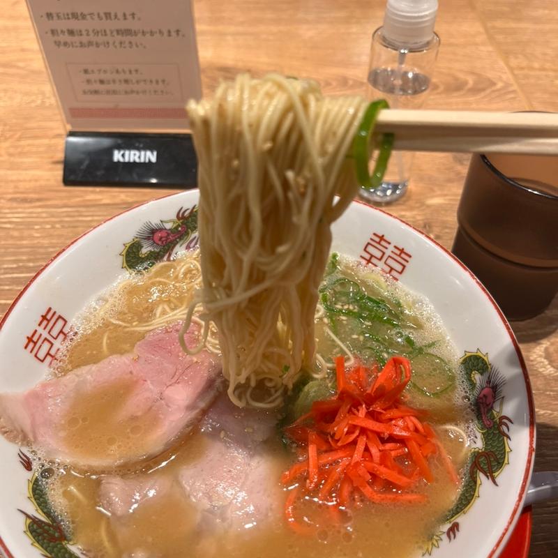 ラーメン(博多担々麺 有吉商店)