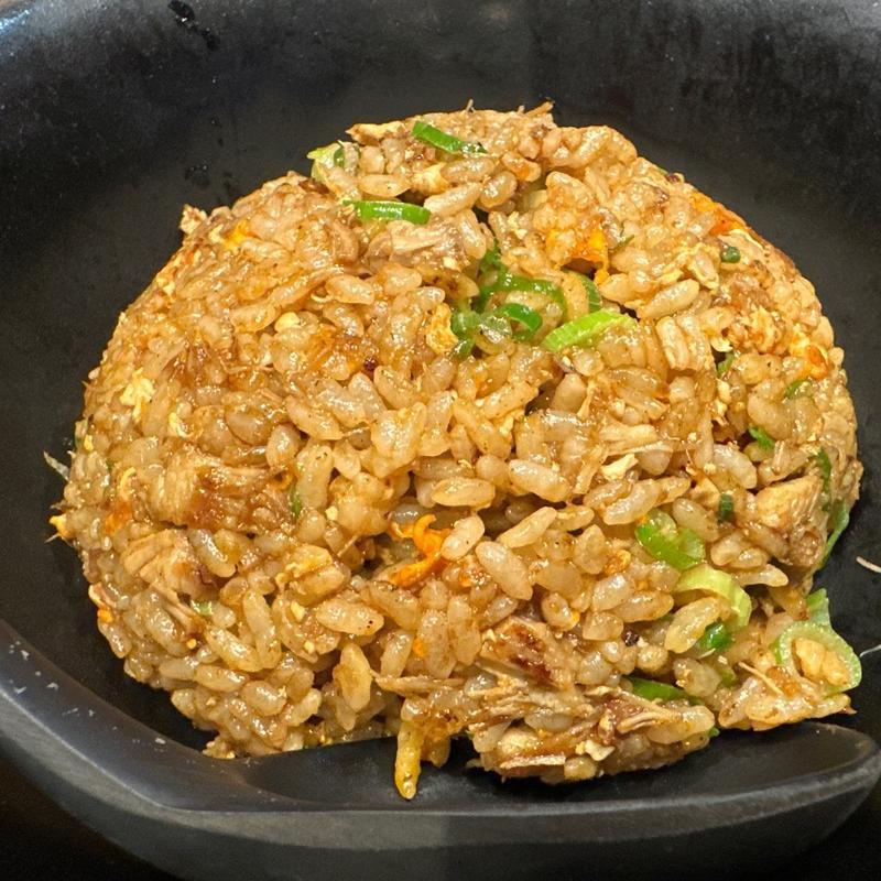 黒炒飯(傾奇御麺 天神橋本店)