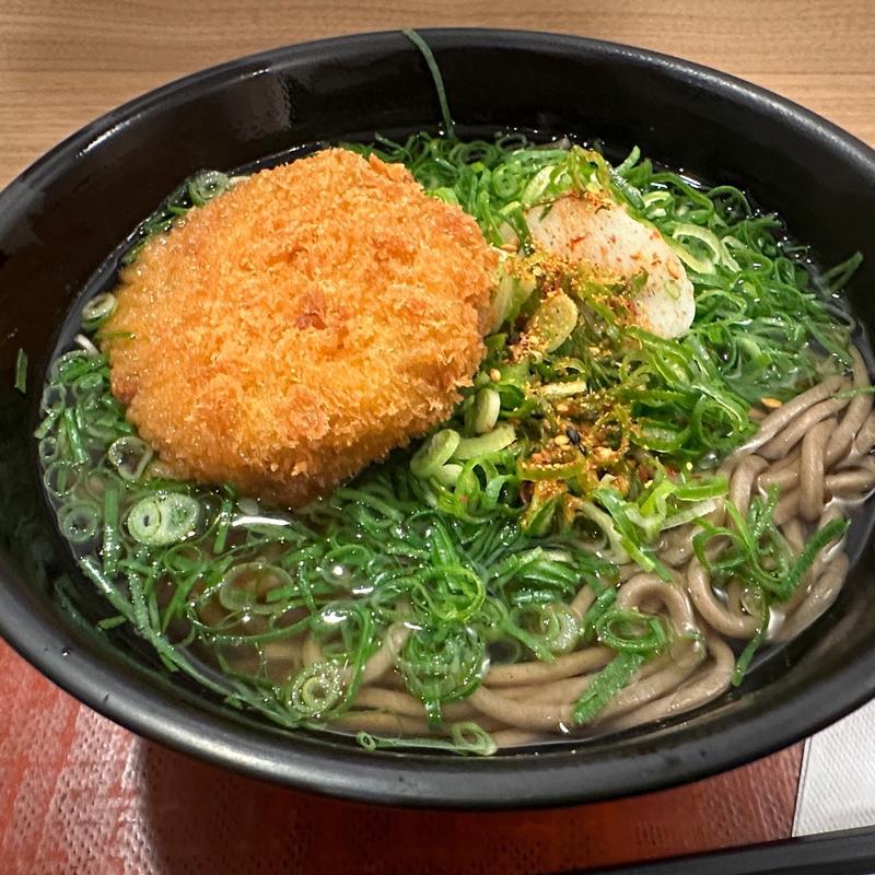 コロッケそば(麺家 大阪みどう)