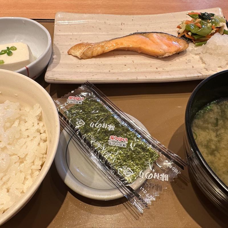 鮭定食(やよい軒 今津店)