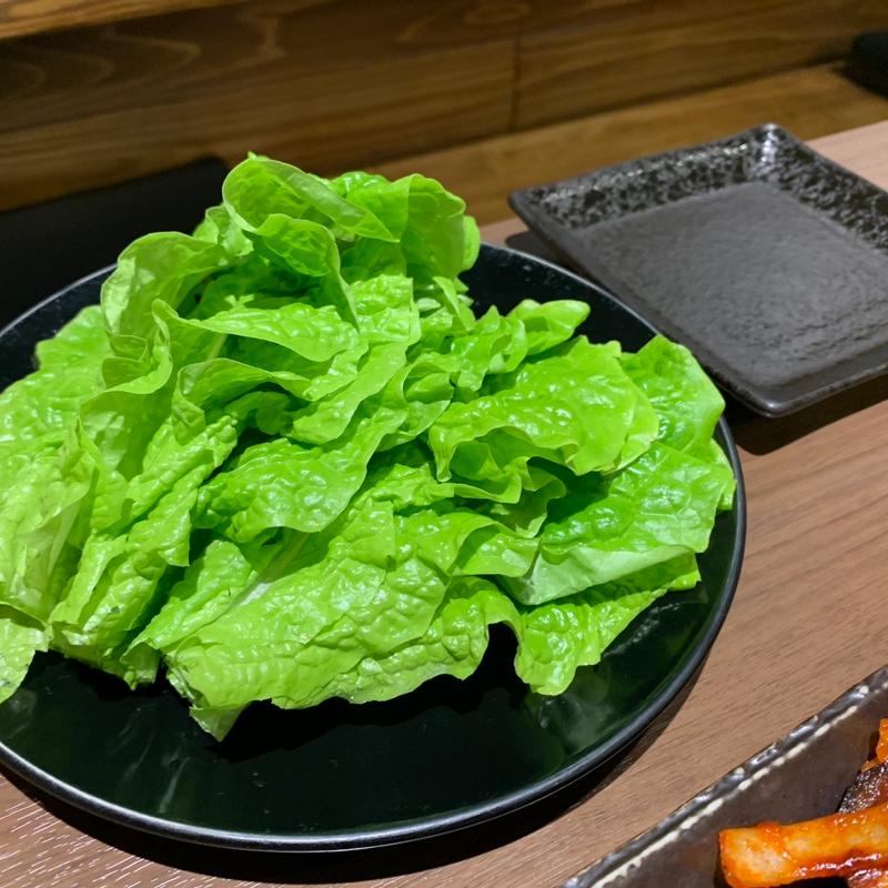 サンチュ(焼肉一誠)