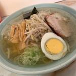 特製塩もやしラーメン(三九ラーメン )