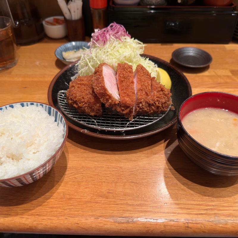上ロースかつ定食(とんかつ檍 横浜馬車道店)