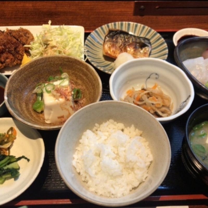 (かぶら亭 （かぶらてい）)