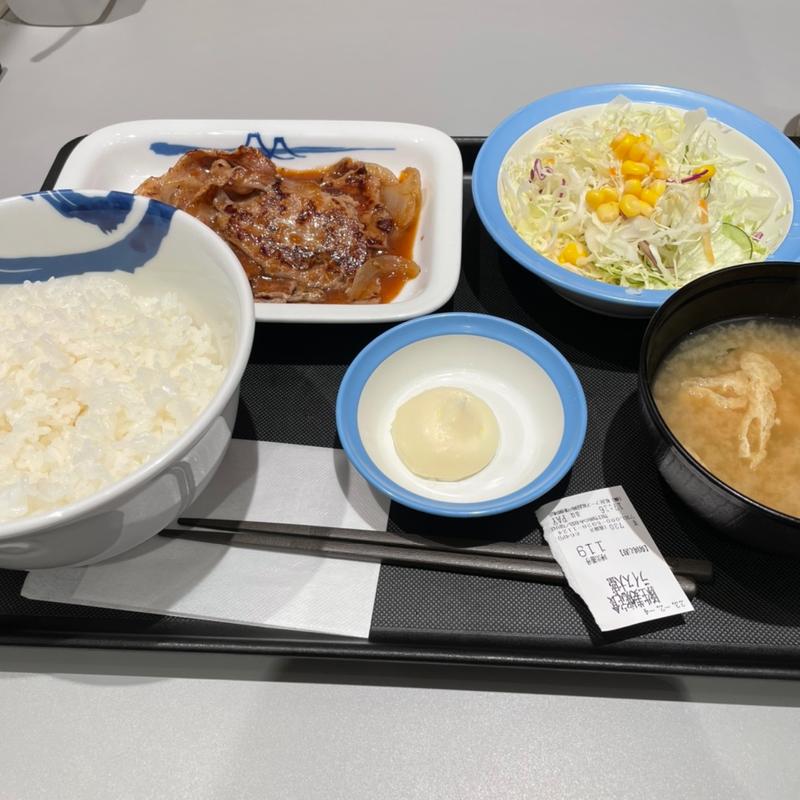豚生姜焼定食(松屋 新開地 （松屋　新開地店（兵庫県/神戸市/兵庫区/新開地/牛丼、カレー、定食・食堂））)