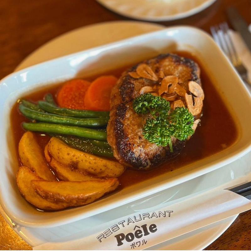 ガーリックソースハンバーグ(ポワル)