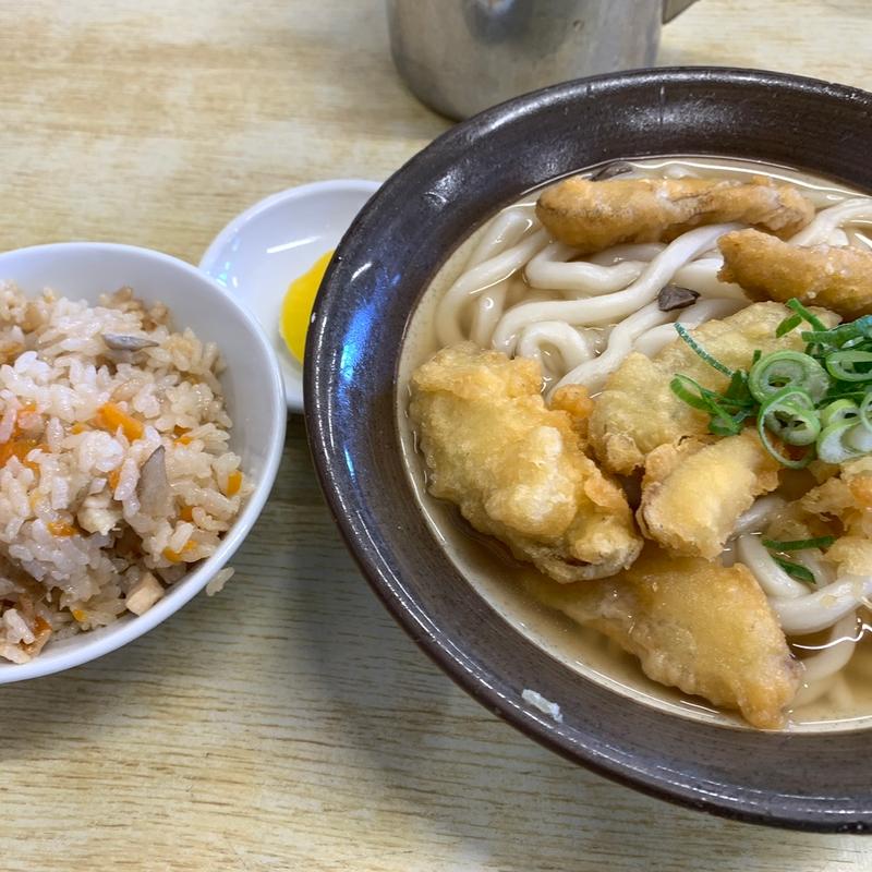 ごぼ天うどん＆かしわ飯(牧のうどん 加布里本店)