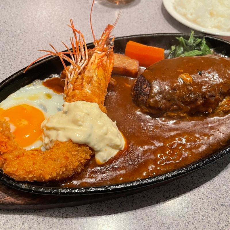 ハンバーグエビフライ定食(Restaurant 花苑 (かえん))