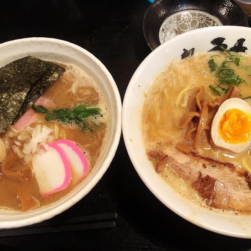 (らーめん初代 社)