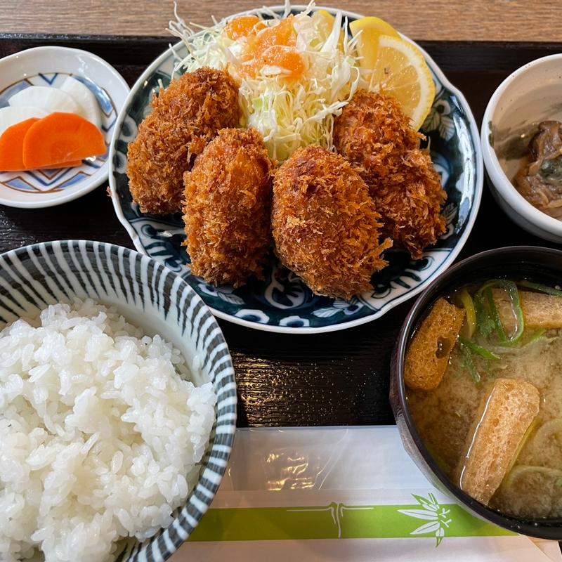 カキフライ定食(南三陸金華山 片倉うに屋)