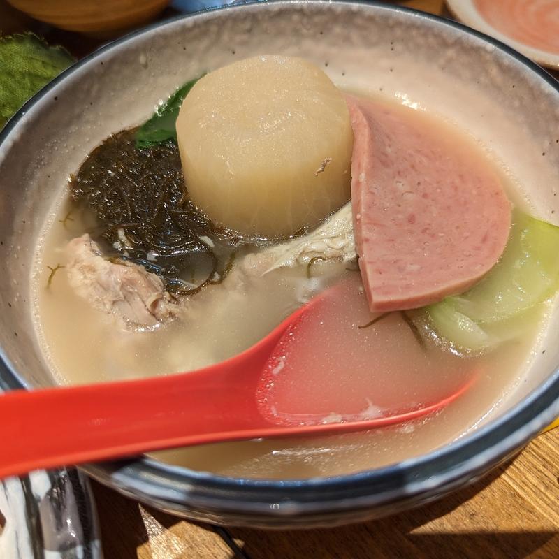 沖縄おでん(沖縄酒場　じゅにまーる)