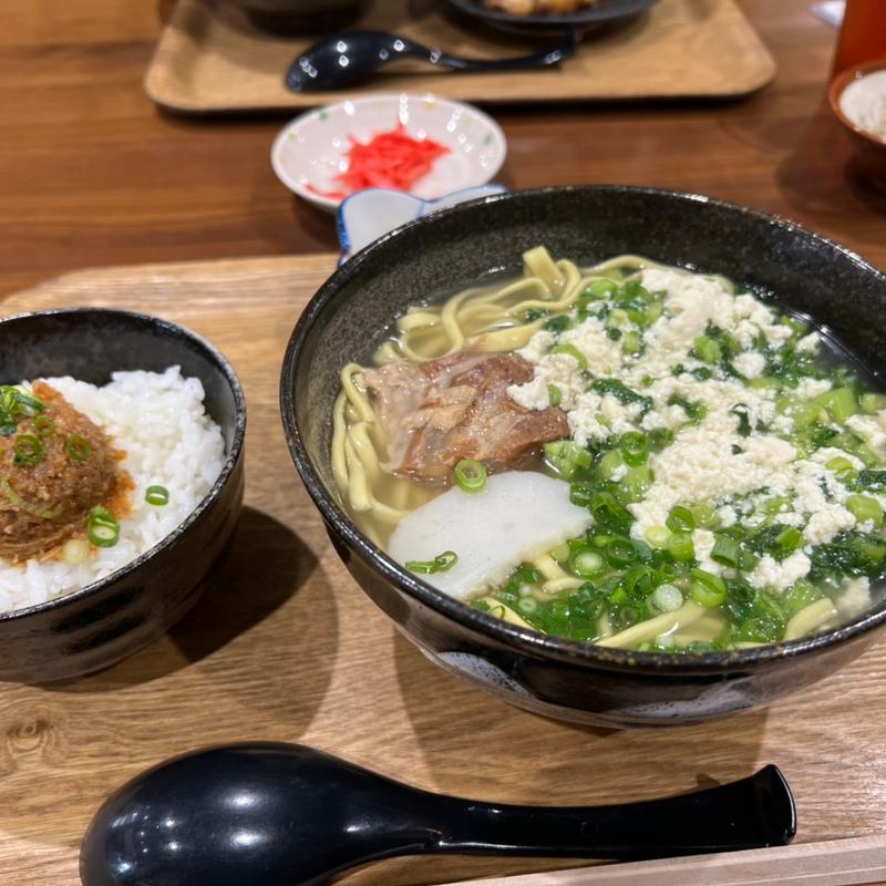 からし菜と島豆腐そば(あがり家 )