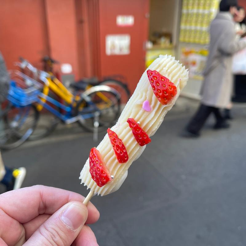 いちごみるく(浅草そらつき 裏仲店)