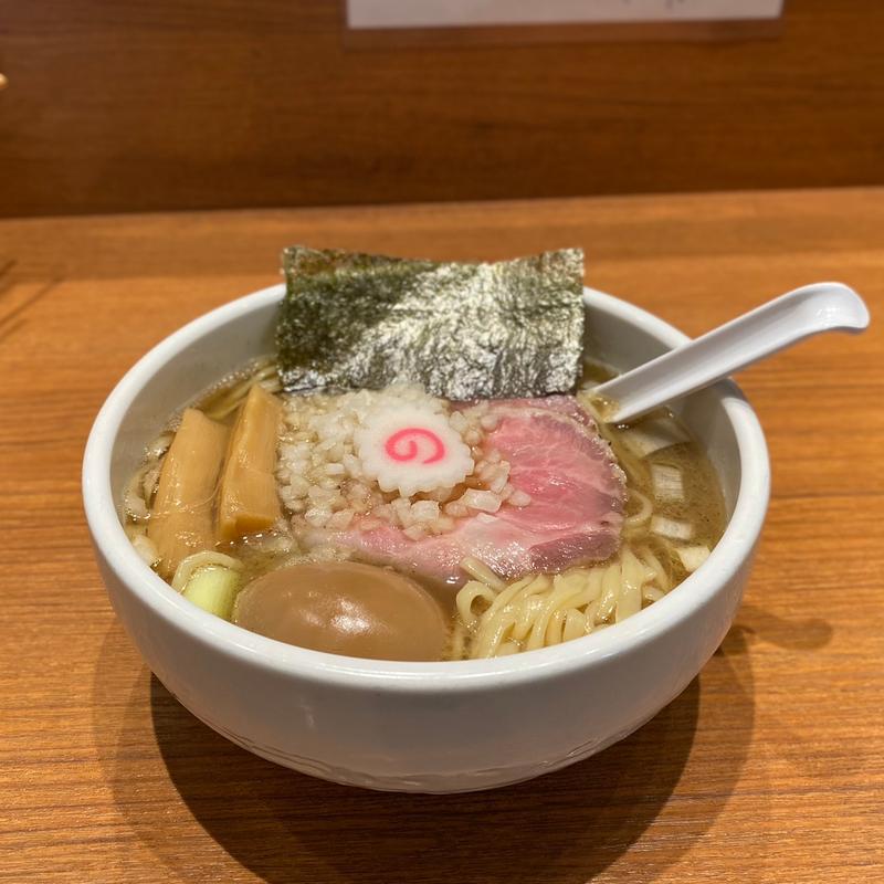 味玉煮干し中華そば(煮干中華そば鈴蘭 新宿店 （すずらん）)