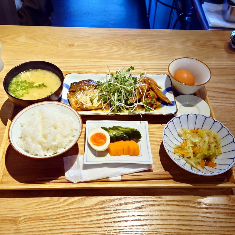さば・手羽先のぬか炊き定食(HAKKO食堂)