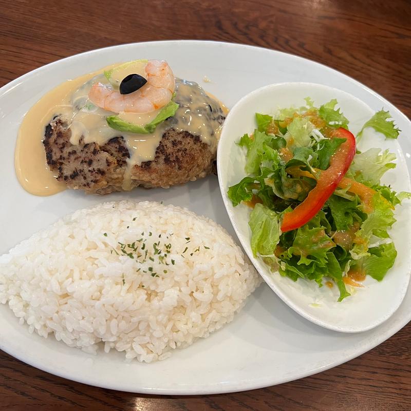 アボカドハンバーグ(ダイニングカフェ ラフレシア)
