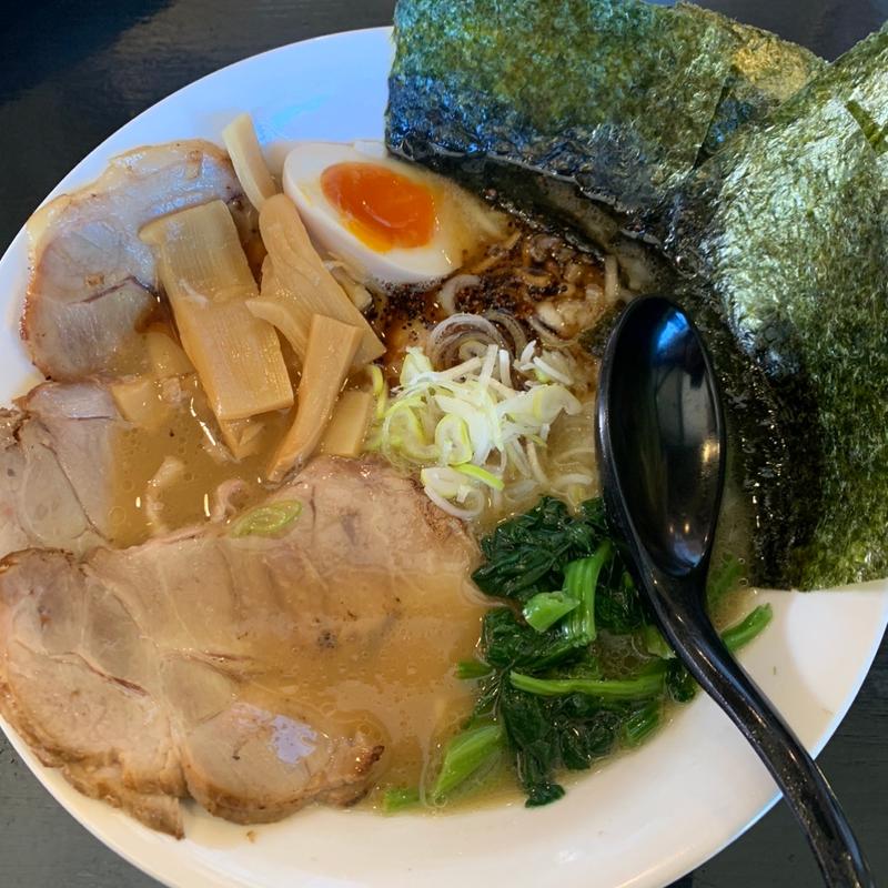 特製黒ラーメン(麺処 ばん屋)