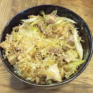 ネギチャーシュー丼(麺屋時茂)