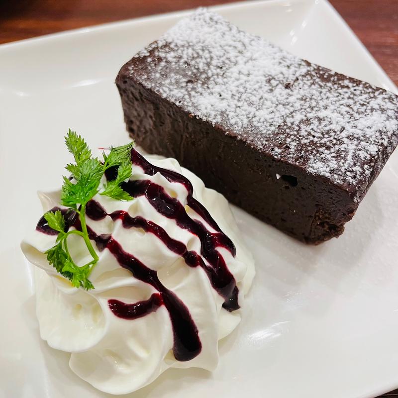 チョコレートケーキ(フライング・スコッツマン秋葉原店)