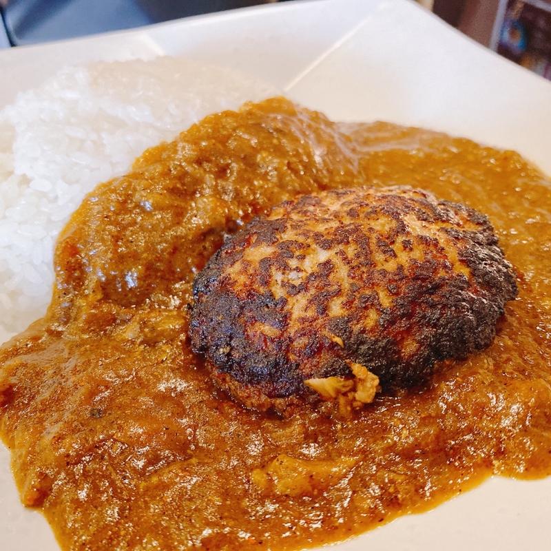 手作りハンバーグのカレー(さっぽろ特濃カレー)
