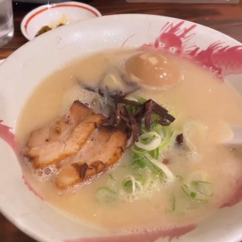 (ラーメン 龍の家 新宿 小滝橋通り店 （RAMEN TATSUNOYA）)