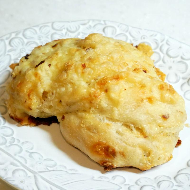 スモークチーズの生フランス(川越ベーカリー楽楽)