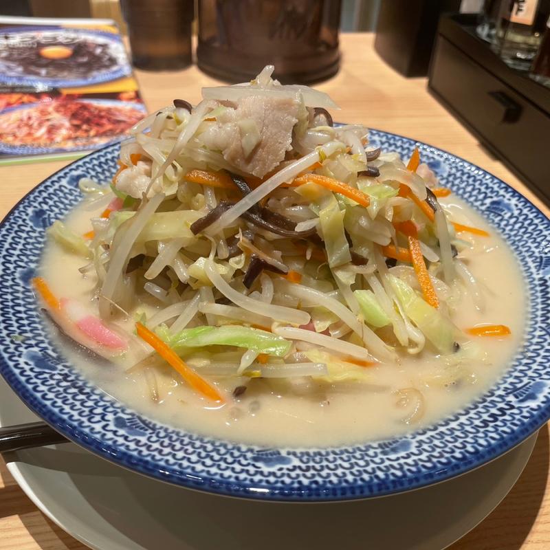 白ちゃんぽん　野菜増し(じげもんちゃんぽん 川崎アゼリア店)