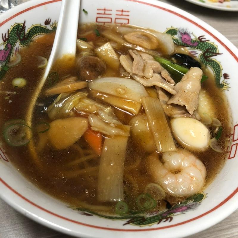 五目ラーメン(台湾料理 楽楽)