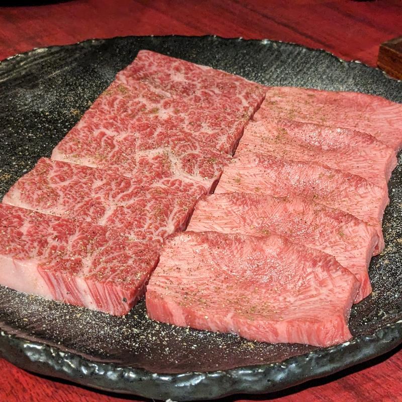 特上タン塩、特上ハラミ(にくがとう　人形町店)