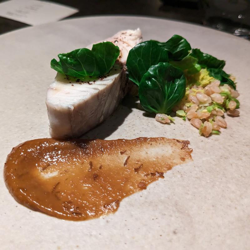 能登さわら・炭火・醤・焦がしバター・スペルト小麦(SECRETO)