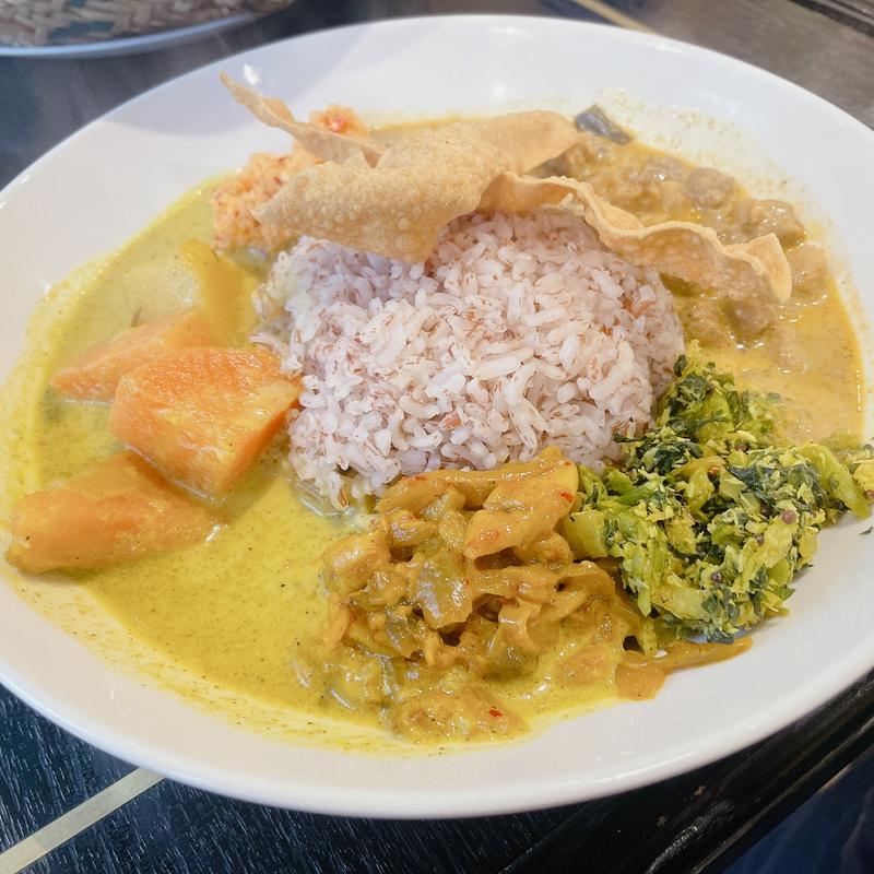 アーユルヴェーダ・ラトゥキャクル ワンプレー(スパイシービストロ タップロボーン 神保町店)