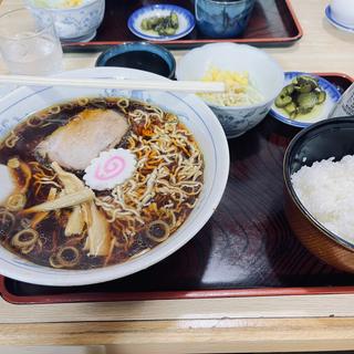 ラーメンセット(大黒庵 本店)