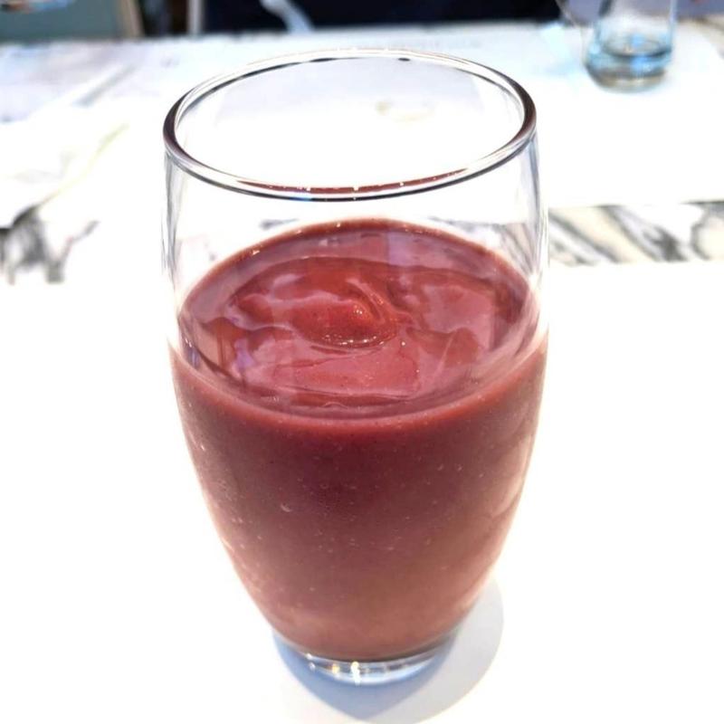 アサイー、桃、フランボワーズ 【SMOOTHIE】(STAR JEWELRY CAFE & Chocolatier)