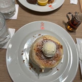 バターパンケーキ(ザ フレンチトースト ファクトリー ルミネ立川店)