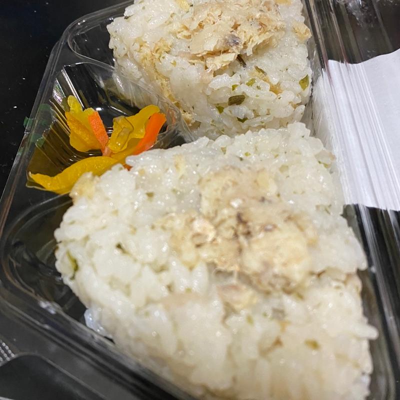 鯛めしおにぎり(サニー東比恵店)