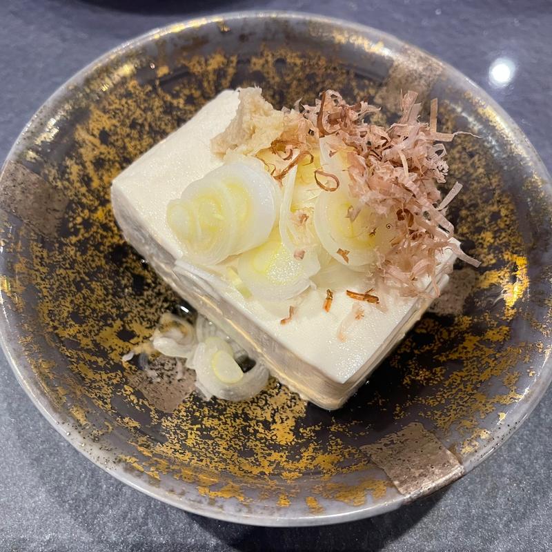 冷奴(鈴亭 （リンテイ）)