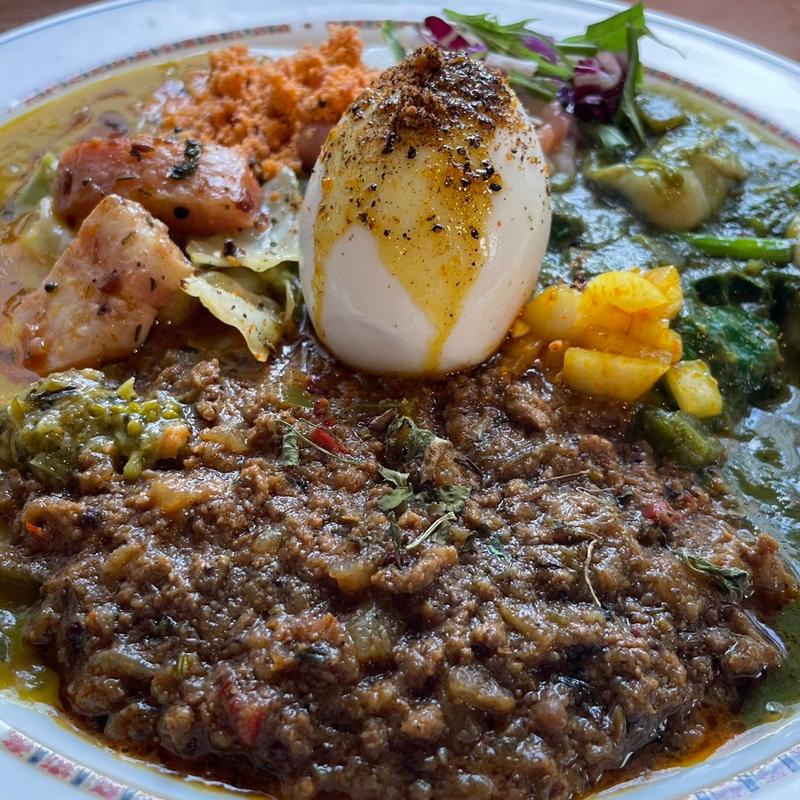 (カリー＆ナイス カトゥール （CURRY＆NICE カトゥール）)