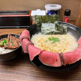 牛骨チャーシュー麺とミニハラミステーキ丼セット(牛骨白湯ラーメンAzuma)