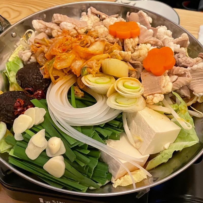 もつ鍋(創彩酒家 福乃家 大宮店)