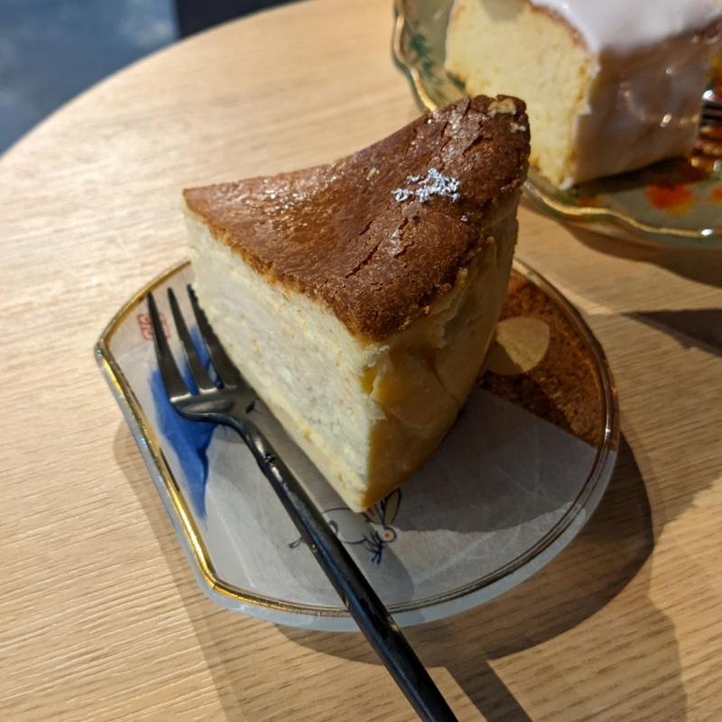 バスクチーズケーキ(翹璹欏

)