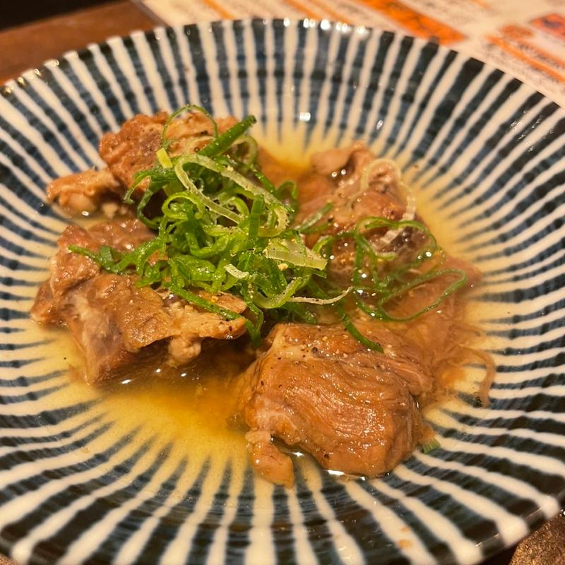 ゆでタン(おでんとお蕎麦 居酒屋じんべえ難波店)