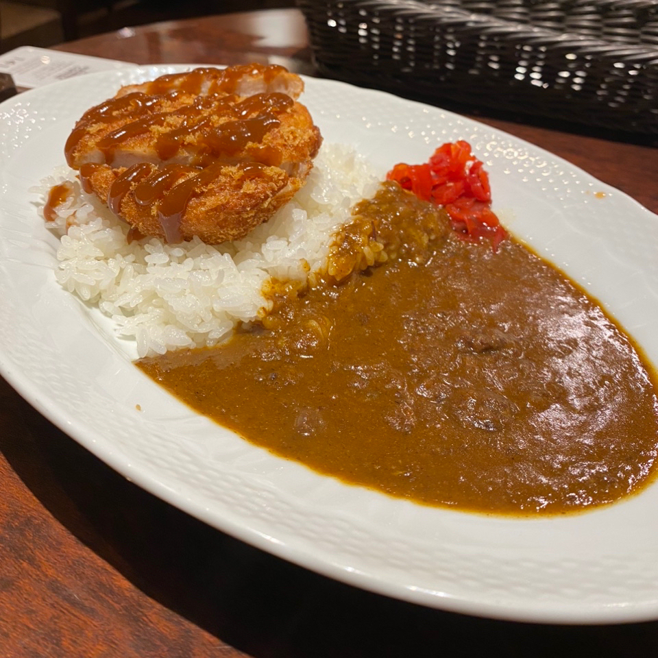 カツカレーページ Heralding a new era of katsu curry! A new, unprecedented