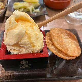 餃子アイス(肉汁餃子のダンダダン 田無店)