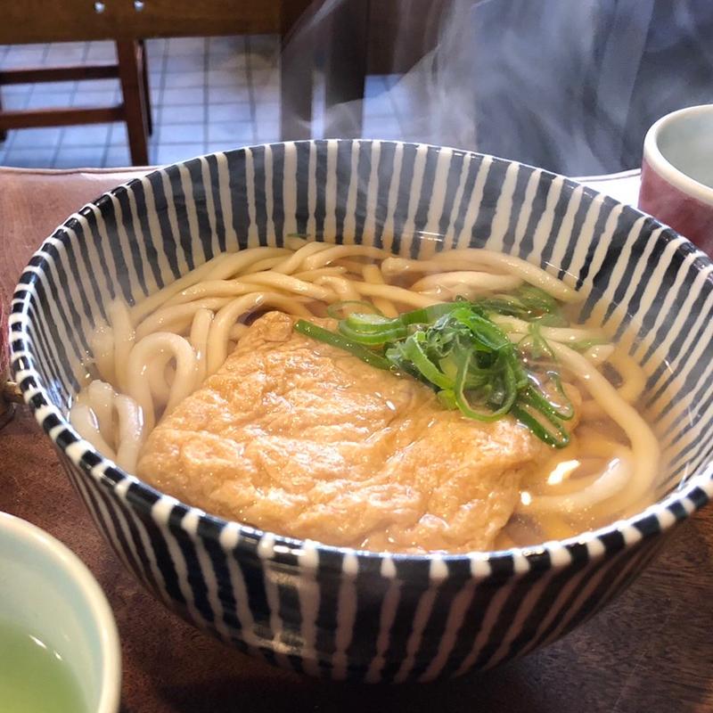 きつねうどん(祢ざめ家)