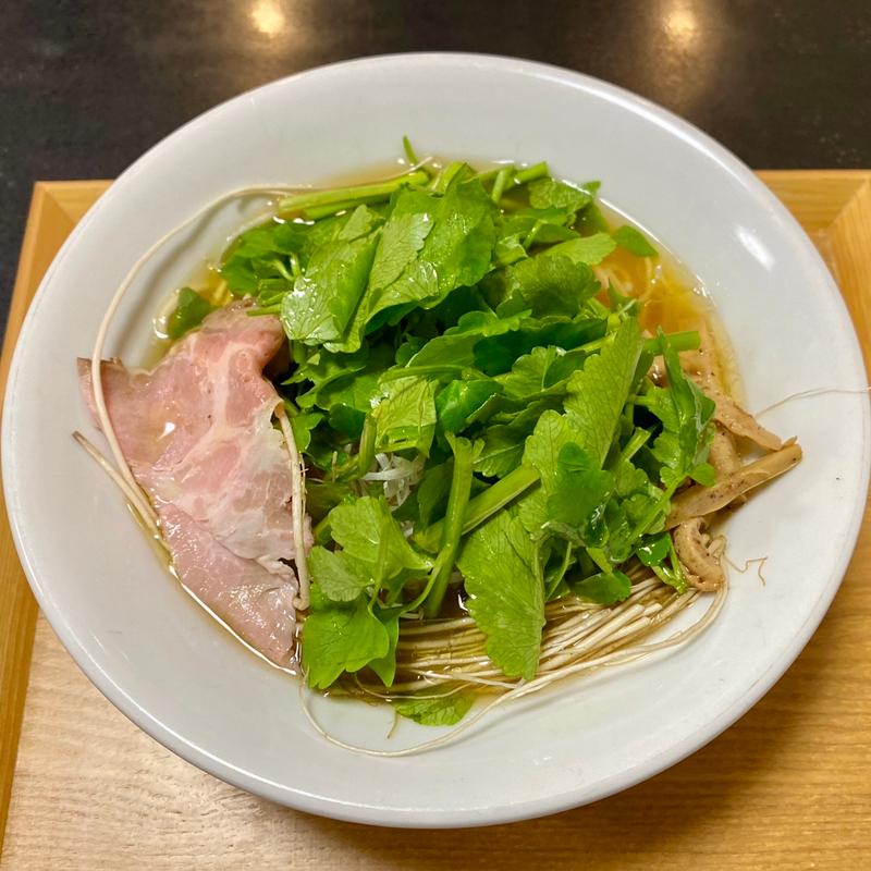 三関のセリ中華そば(稲庭中華そば 秋田本店)