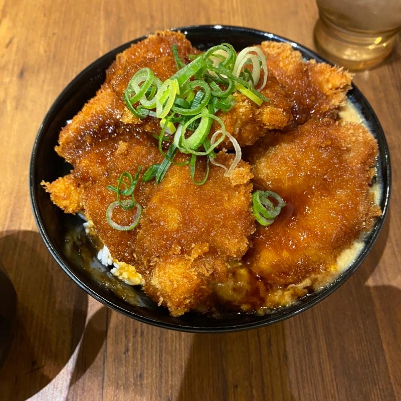 すたみなチキンカツめし(情熱のすためし どんどん 新宿中央東口店)