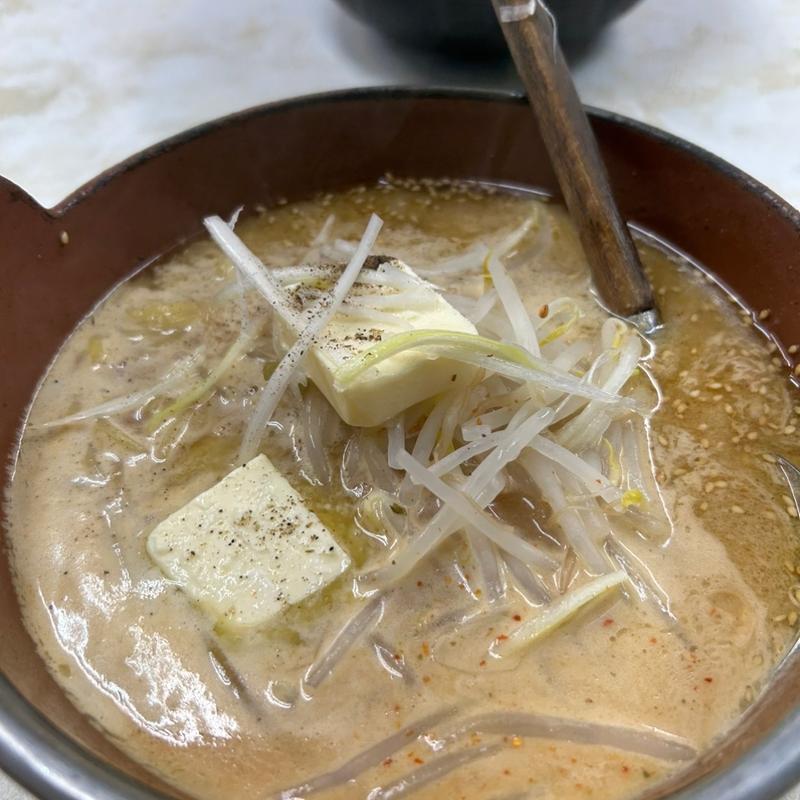 バターラーメン　塩(あじ平 長柄店)