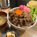 炙りかるび丼(肉めし あらさこ)