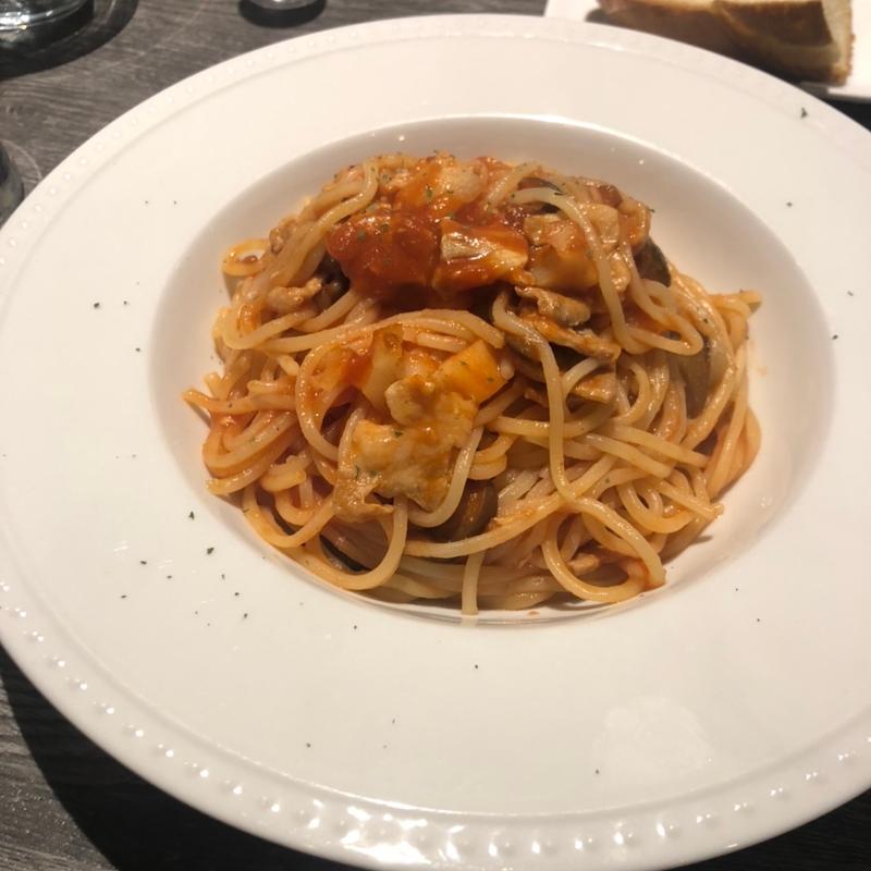 トマトパスタ(オステリア ラウロ)