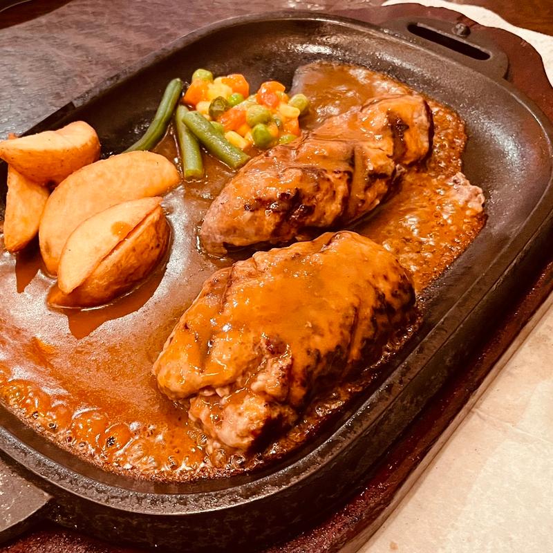 炭焼ハンバーグ（200g）(アルカサール ラ・チッタデッラ川崎店)